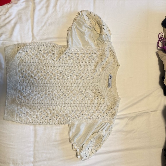 Three Zara shirts - Picture 3 of 3